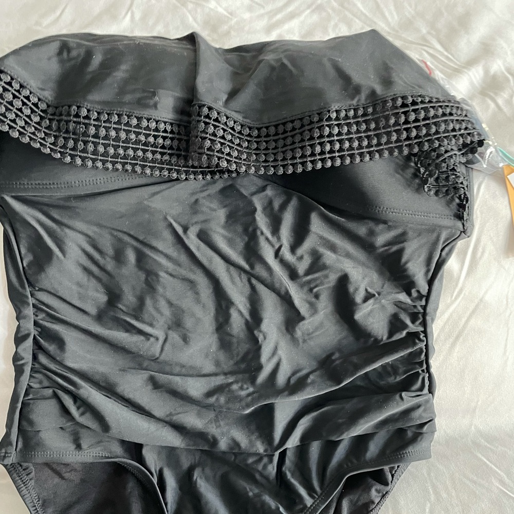 NWT black strapless (straps come with it too) bathing suit with a cover up! . 👙